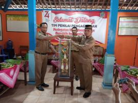 DESA SONGBANYU JUARA LOMBA PENGAGUNGAN